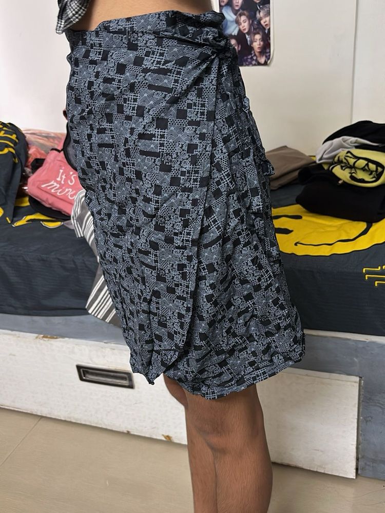 Patterned Wrap Skirt