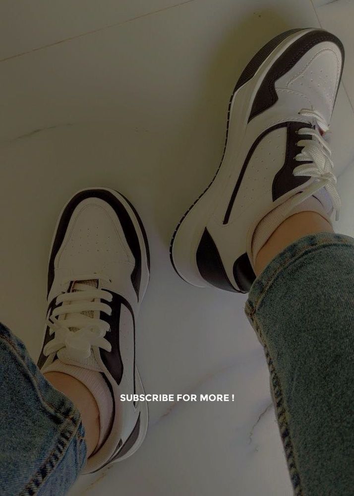 Roadster Stylish Sneakers For Women