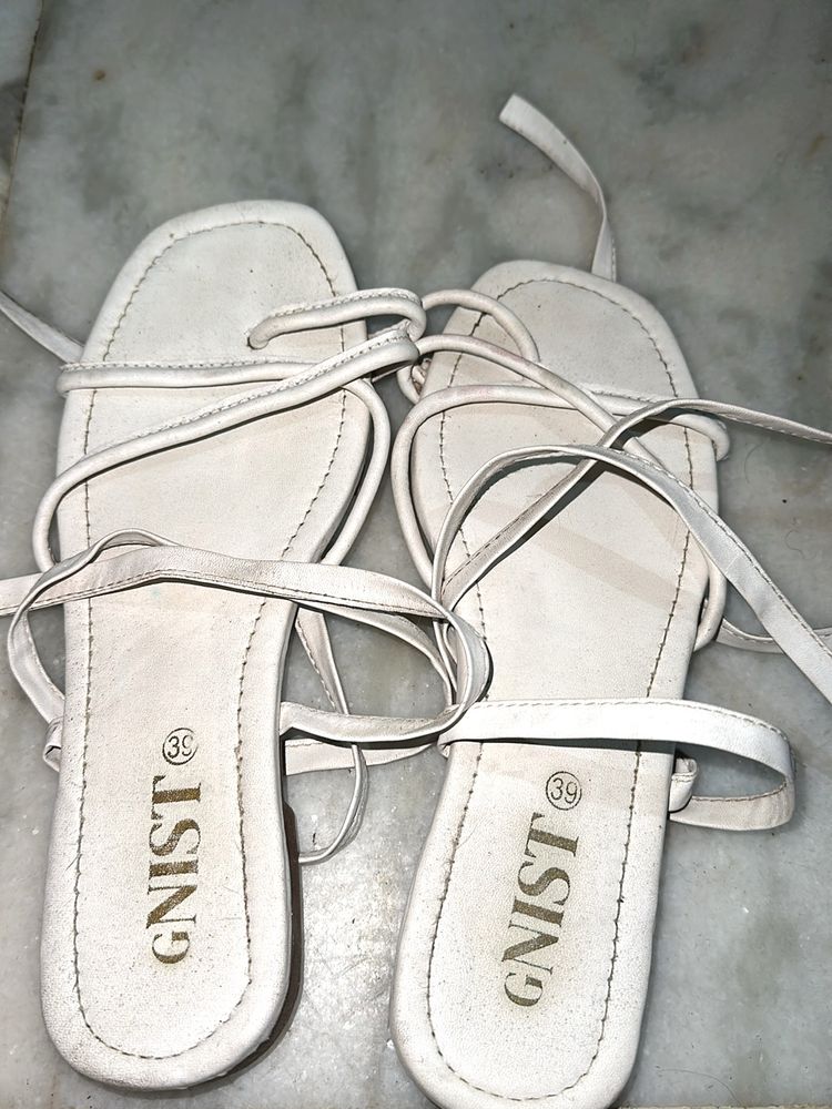 Gnist Tie Up Flats