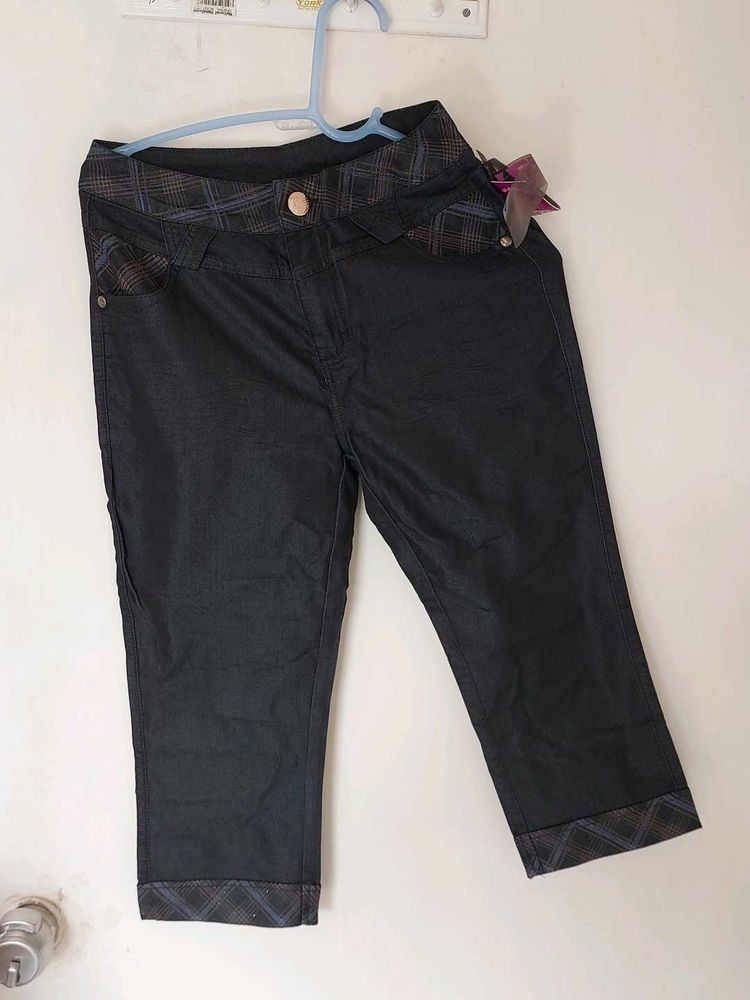 Capri Pants