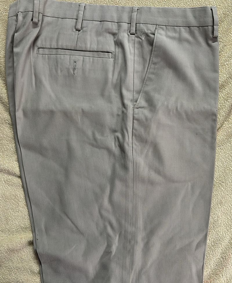 Van Heusen Pant
