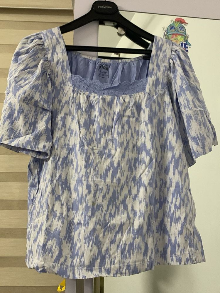 Blue Patterned Top