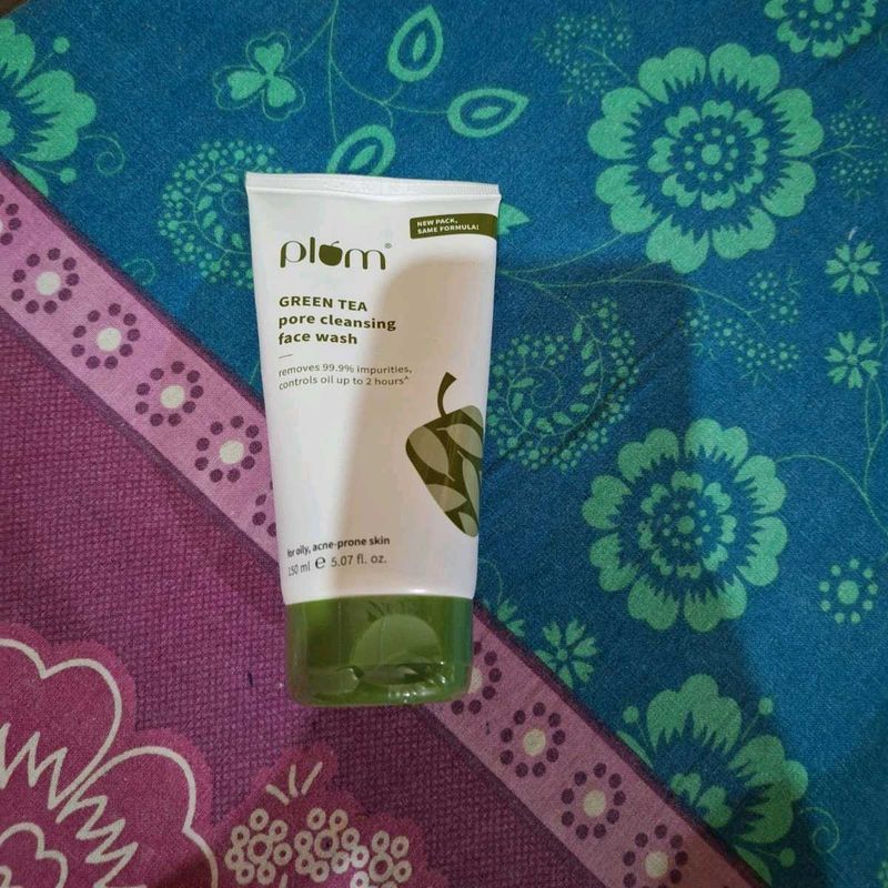 Plum Green Tea Face Wash