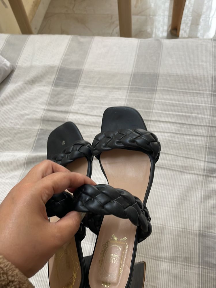 Slides (worn Just Twice)