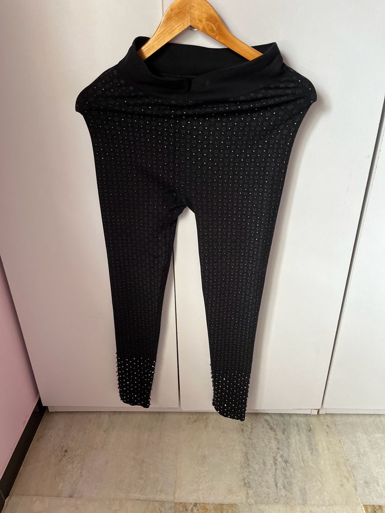 Crystal Pearl Studded Leggings