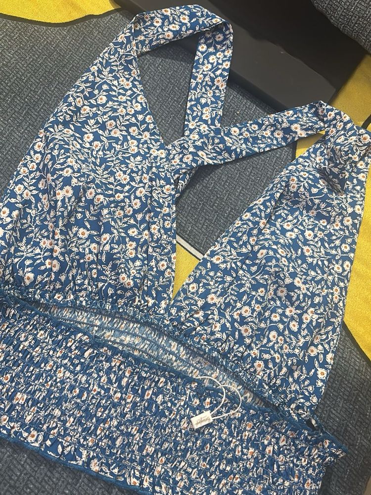 Floral Halter Neck Crop Top