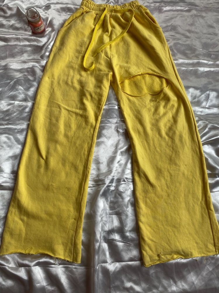 women flared pants