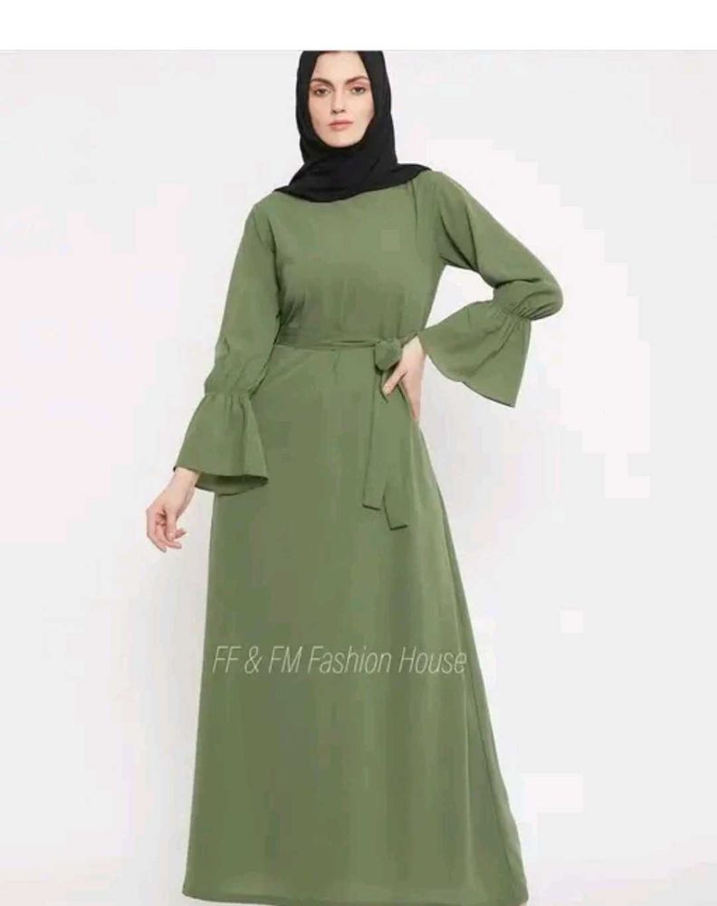 Aesthetic Green Abaya With Hijab