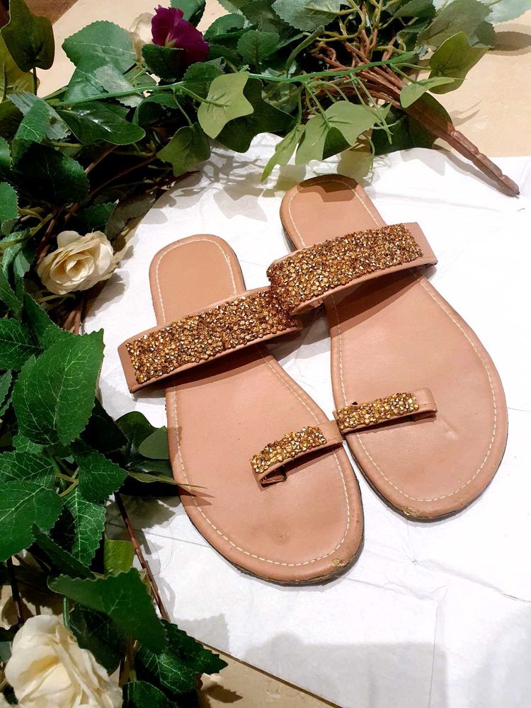 🌼🎀Women Partywear Flipflops🎀🌼