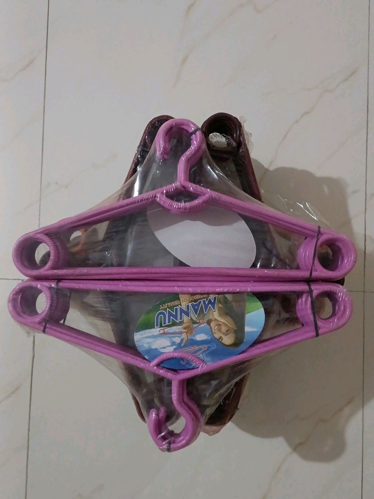 Plastic Hanger For Cloath