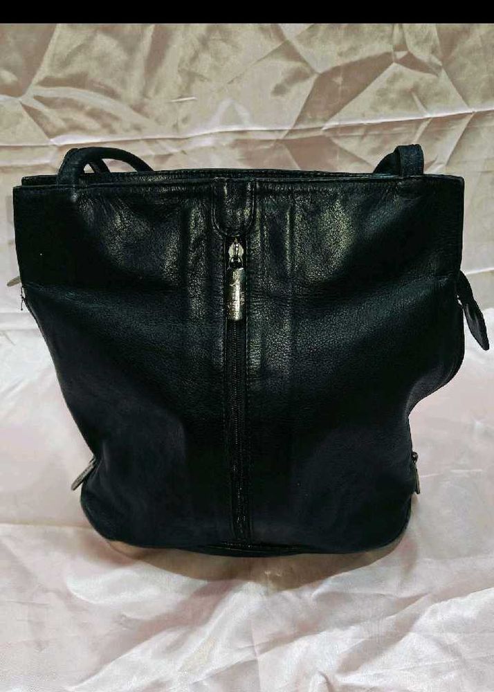 Valentini Italy Black Handbag