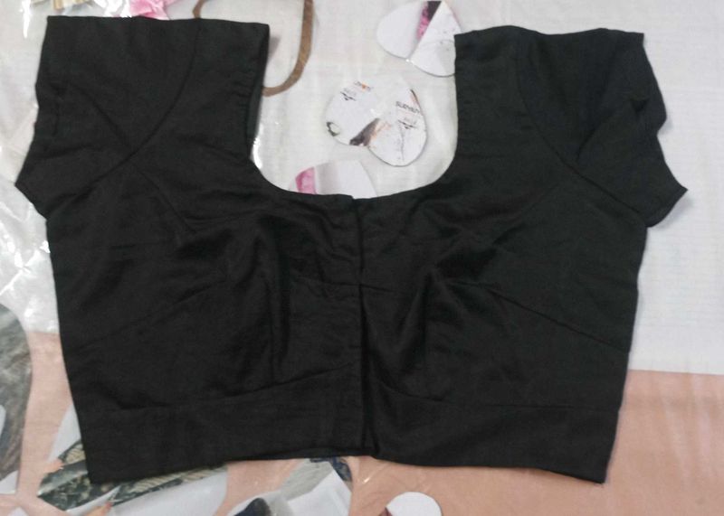 Balck 🖤Blouse  Open Front