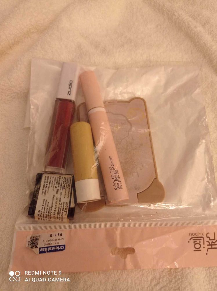 Make Up Combol