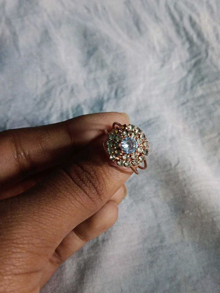 Elegant Gemstone Ring