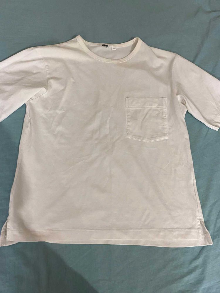 Uniqlo White Pocket Tee