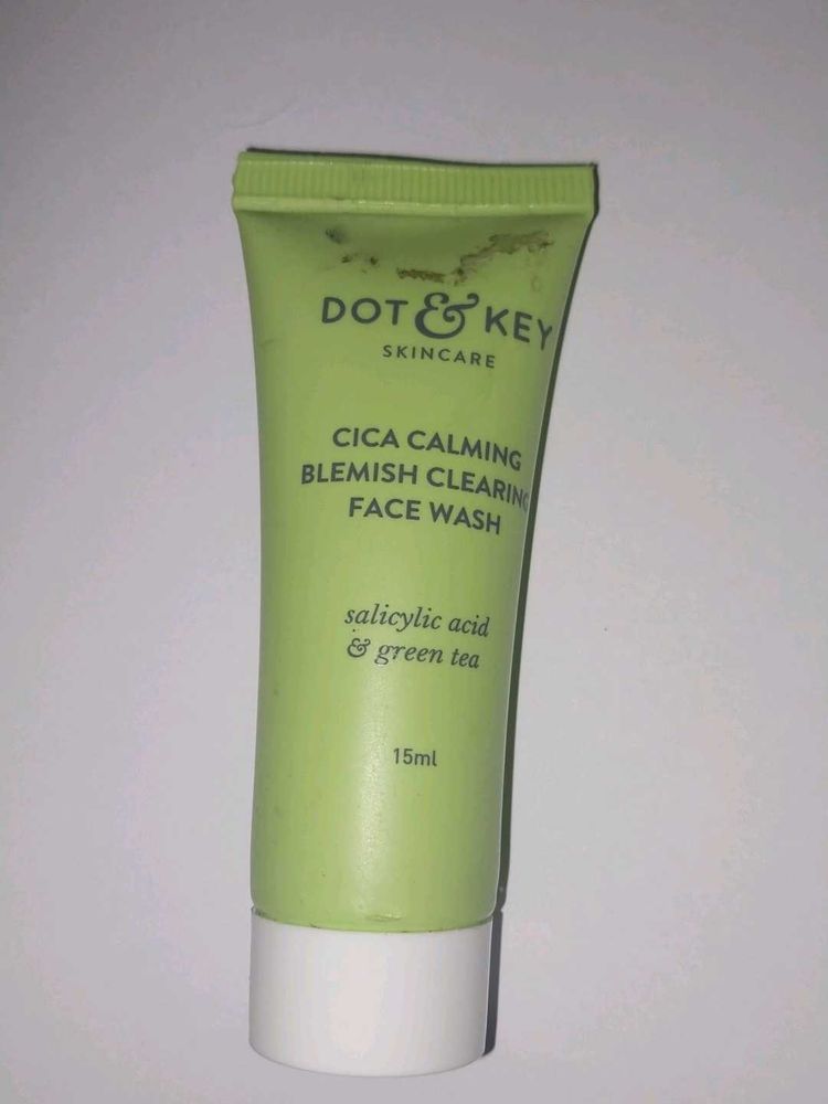 Dot &amp; Key Faewash.