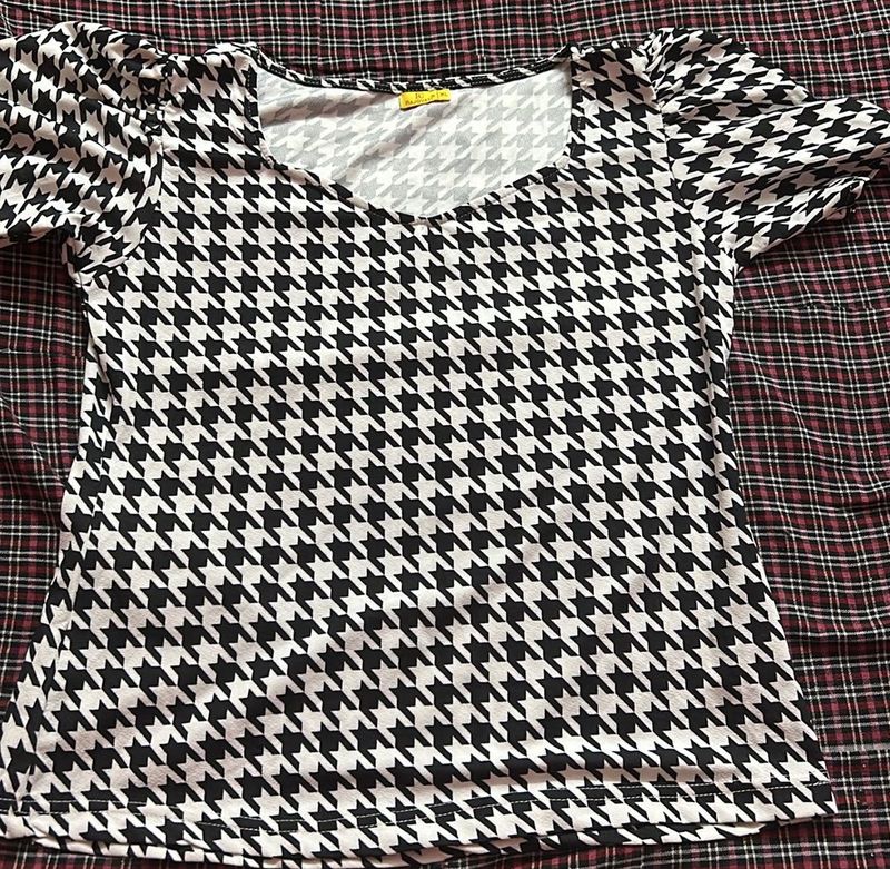 Black And White Printed Top