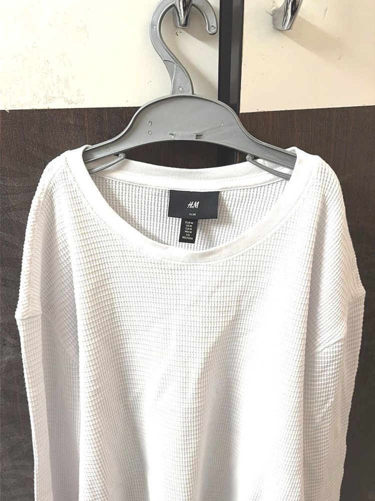 H&amp;M White Textured T-Shirt