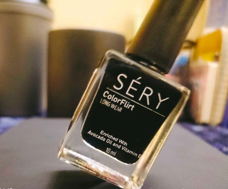 Sery ColorFlirt Long Wear Nail Polish