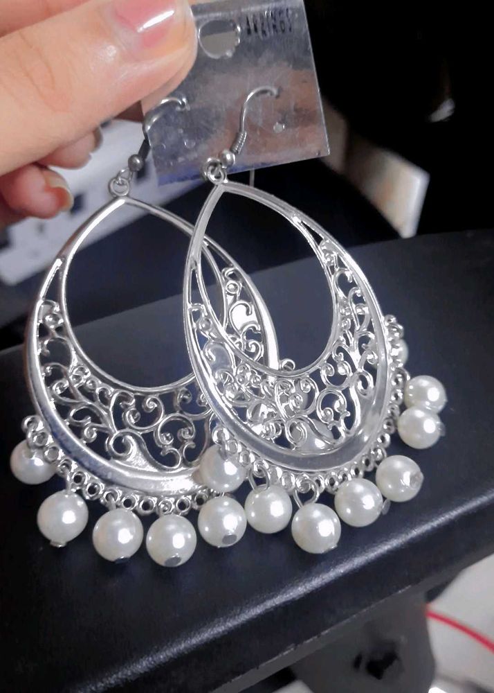 Silver Pearl Drop Earrings