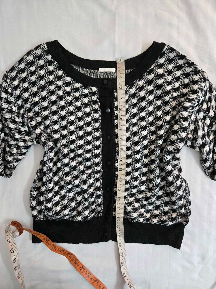 Houndstooth Cardigan fits S/M