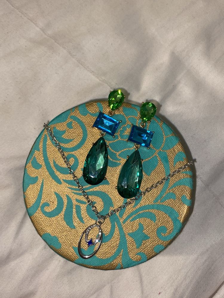 Beautiful Peacock Coloured Earrings
