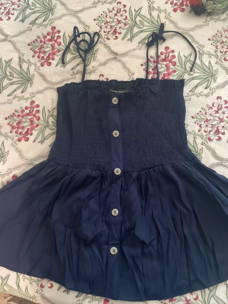 BRAND NEW WITHOUT TAG