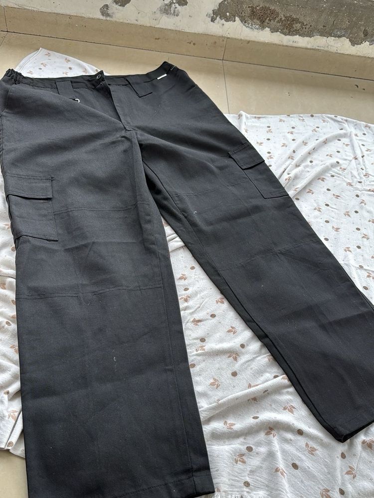 Black Cargo Pants