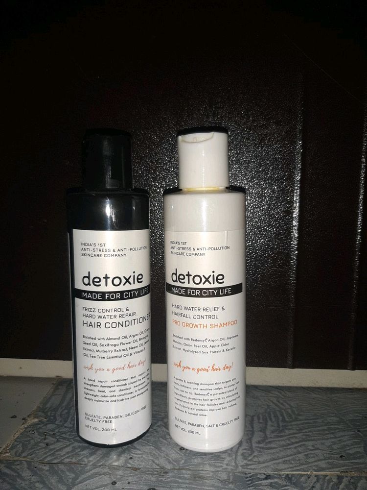 Detoxie Shampoo And Conditioner For City Life