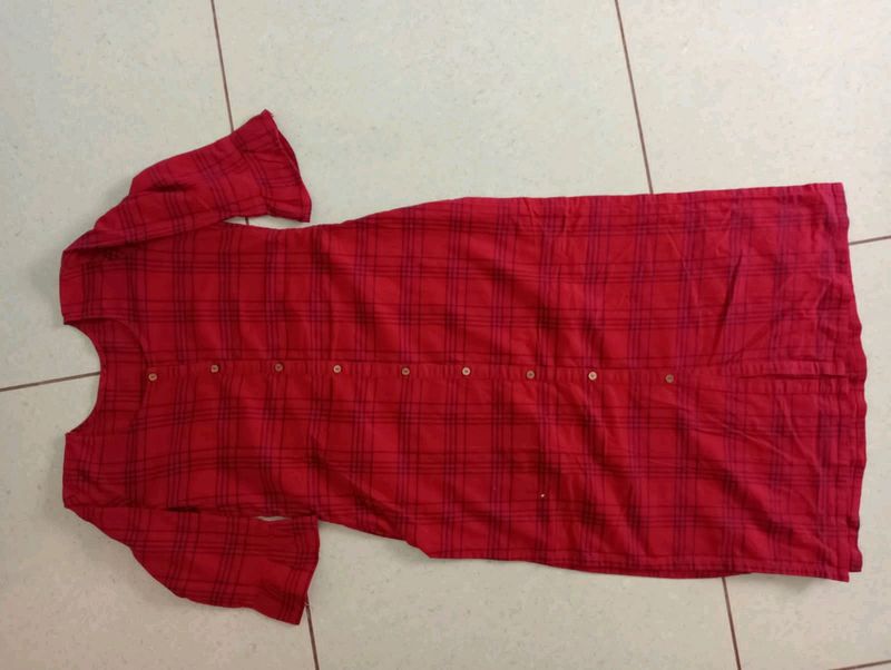 Red Kurti