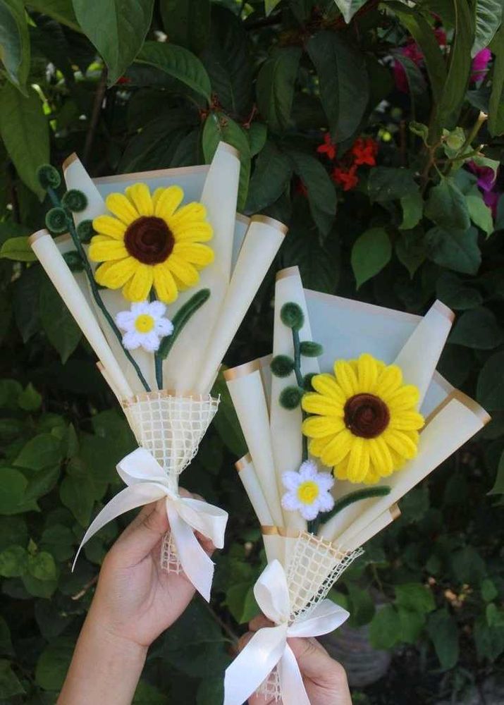 Crochet Sunflower Bouquet