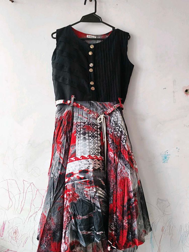 Unique Sleeveless Dress