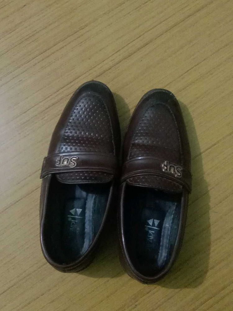 Shoes For 10-12 Aged Boys