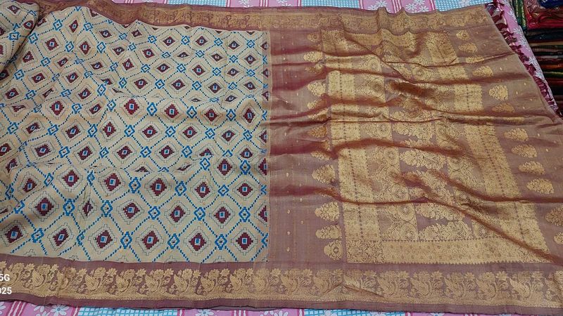 Good Condition Pure Gadwal Tissue Saree For Sale
