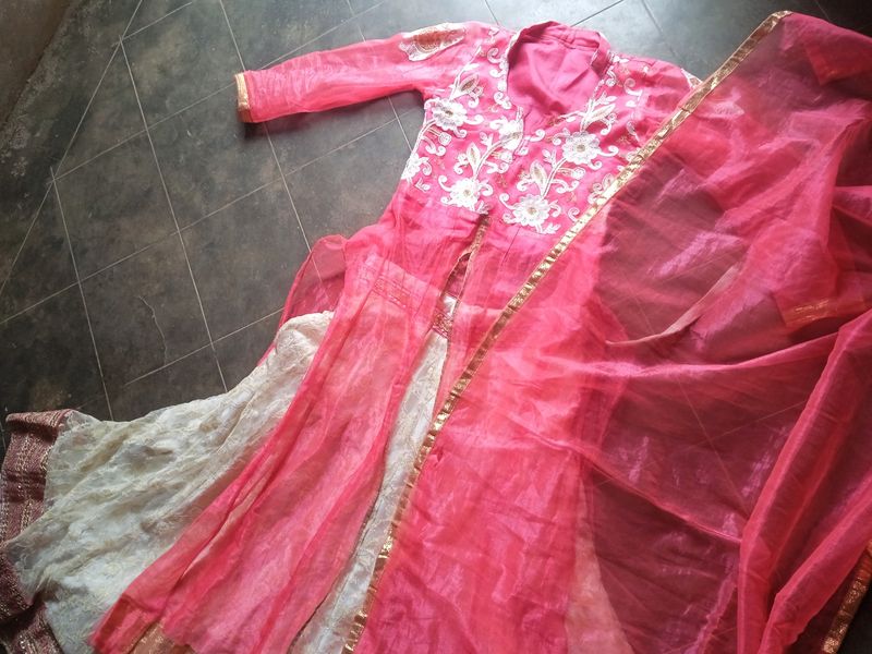 Lahnga Suit