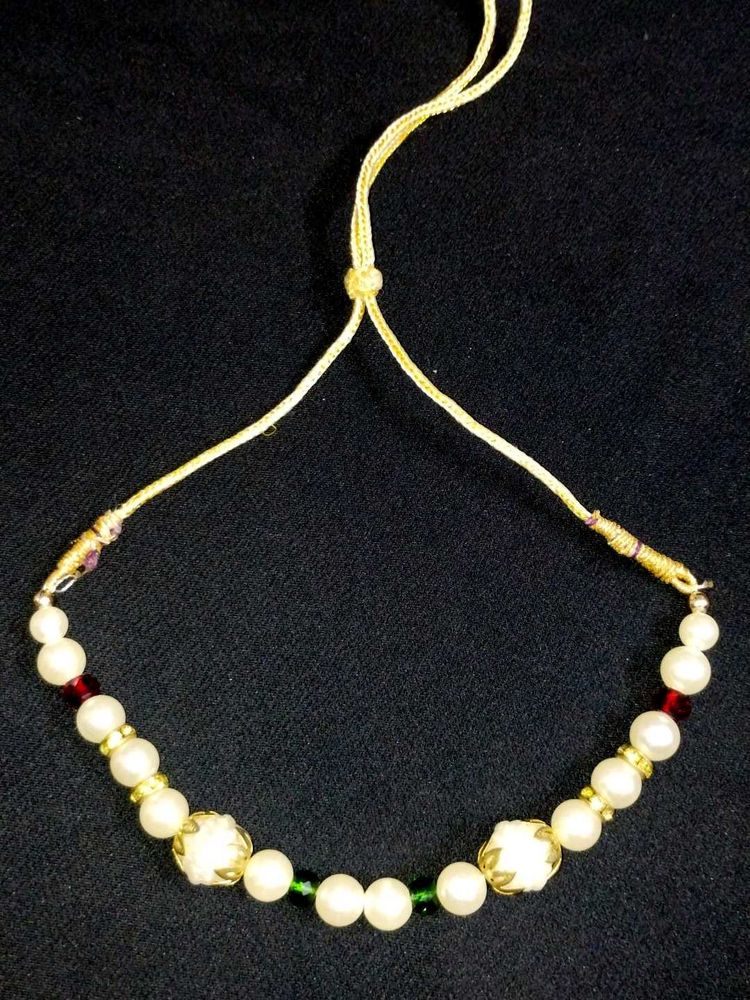 Vintage Pearl and Gold Accent Necklace