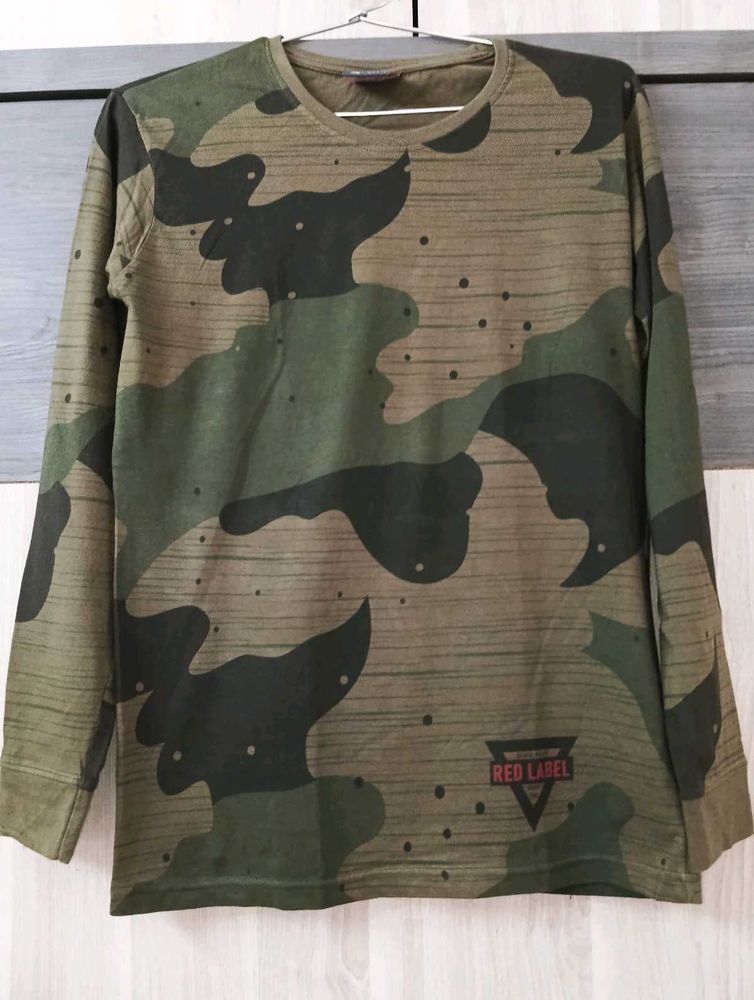 ARMY PRINT UNISEX TSHIRT