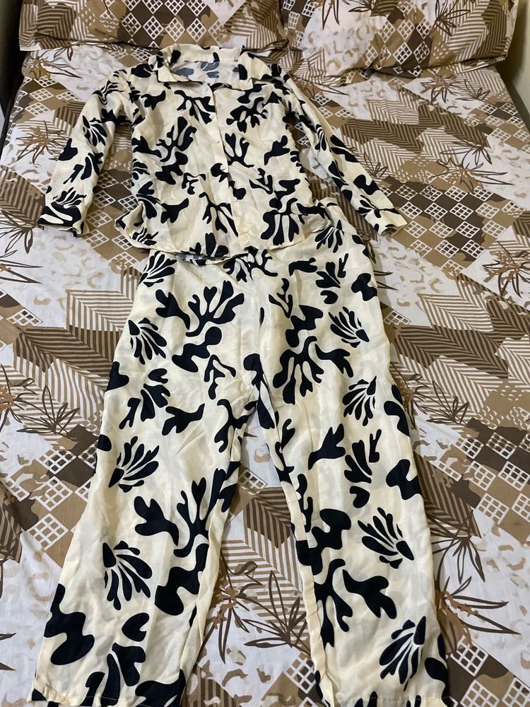 beige co-ord set🖤