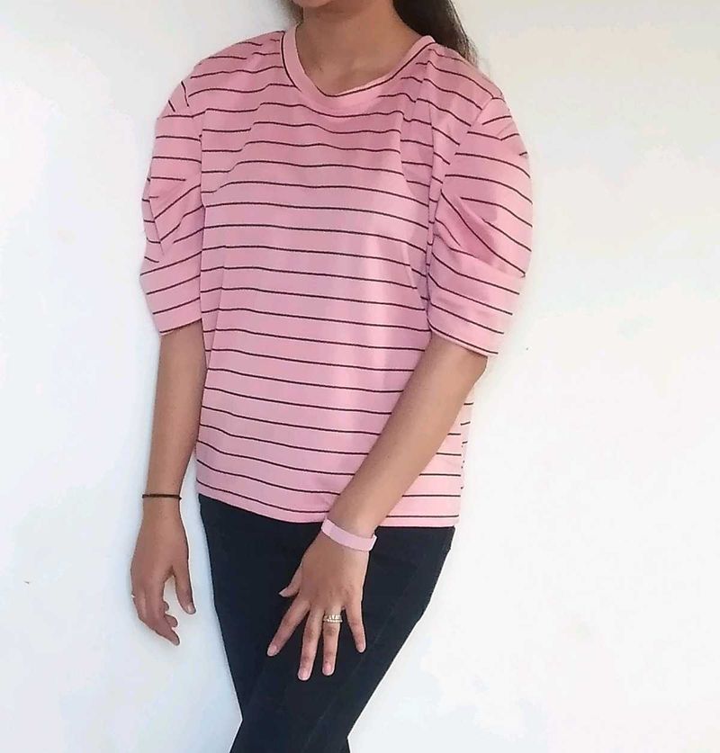 Brand New Crop Top ( Woman)