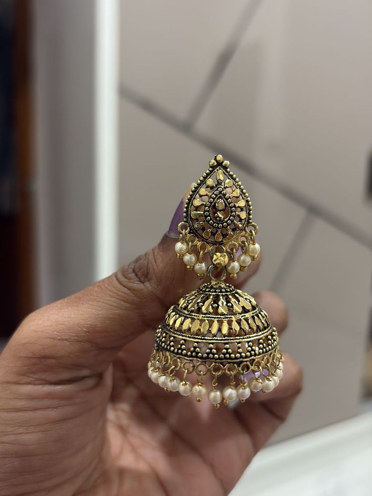 Big Golden butta Jhumka Earrings