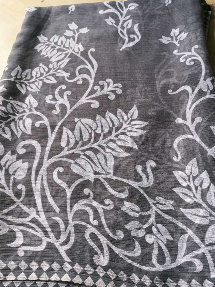 Elegant Grey Floral Print Saree