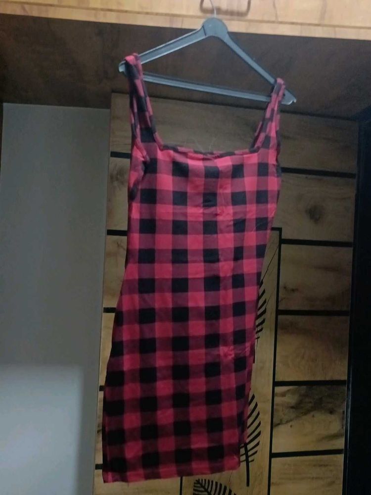 Red &amp; Black Buffalo Check Bodycon Dress