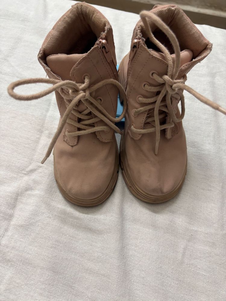 Zara Sneakers/Boots (2.5-4 years)