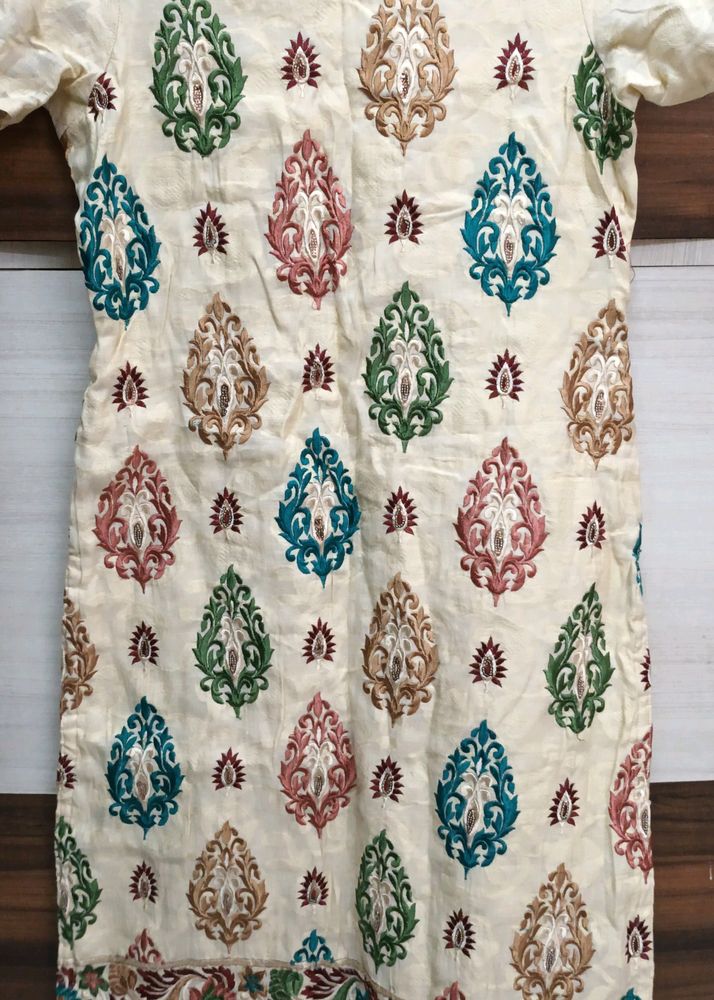 Kurti With Colourful Print