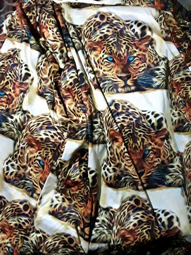 A Polyester T Shirt For Men (Medium Size)