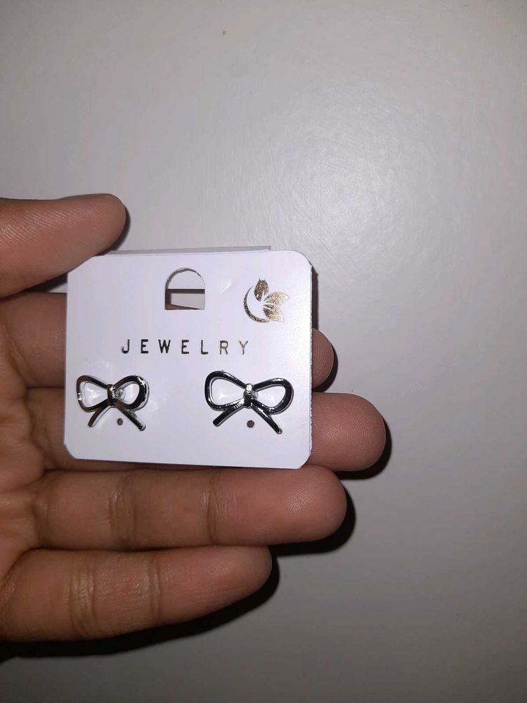 Bow Stud Earrings