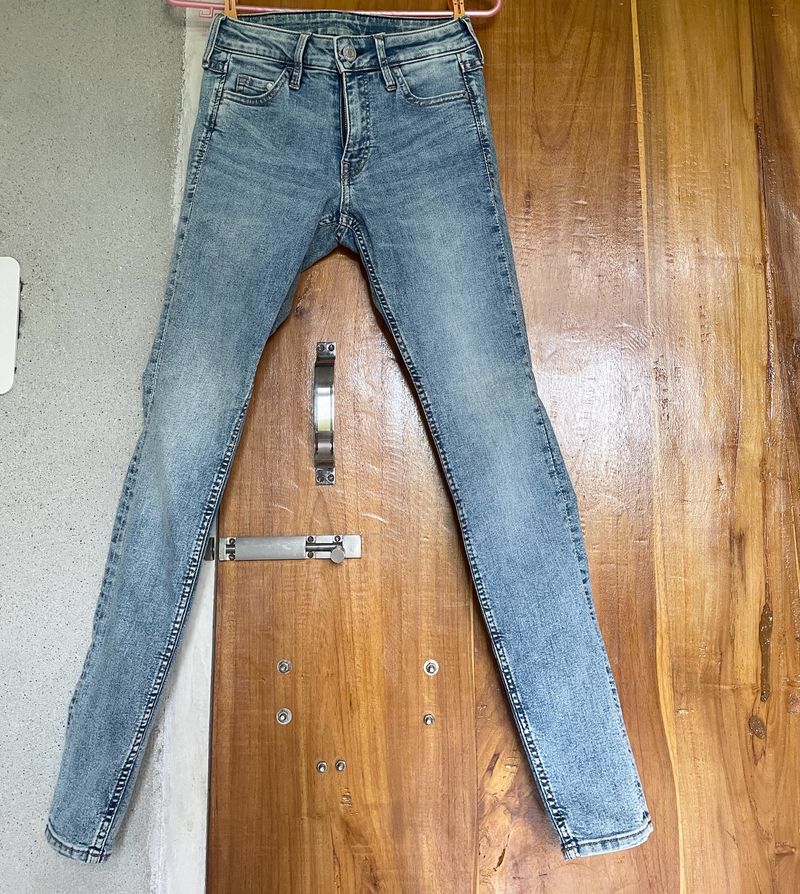 H&amp;M Blue Skinny Jeans