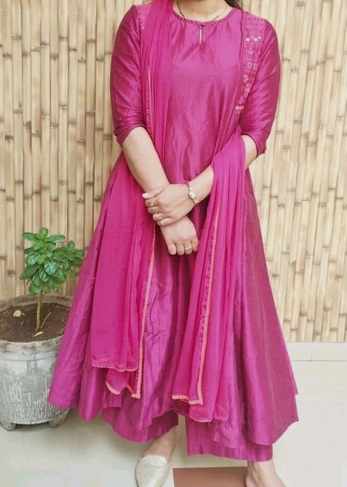 Sangria Magenta Kurta Set