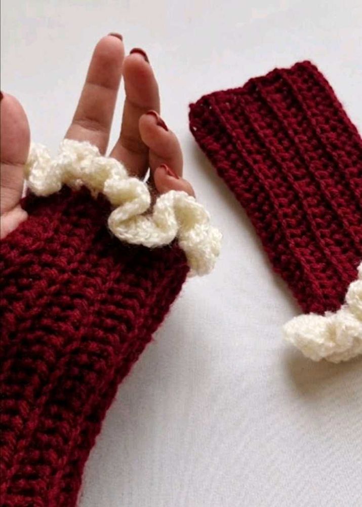 Crochet Gloves ✨