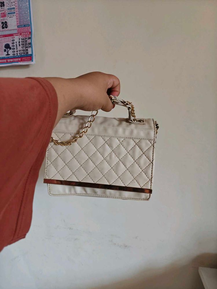 Chic Quilted Handbag